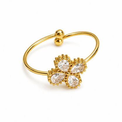 Felicia Ring