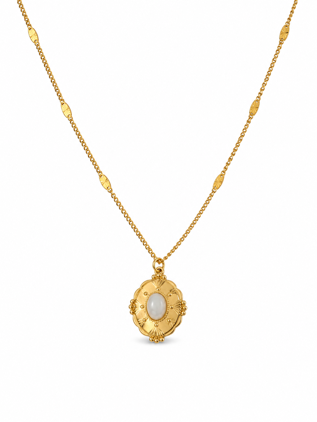 Pendant necklace