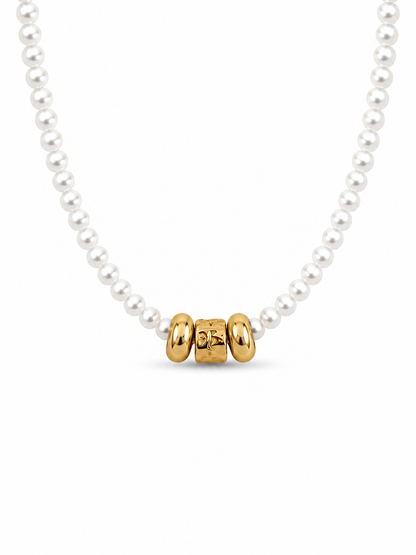 Pearl necklace